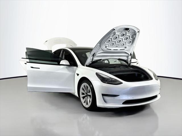 2021 Tesla Model 3 Standard Range Plus Rear-Wheel Drive