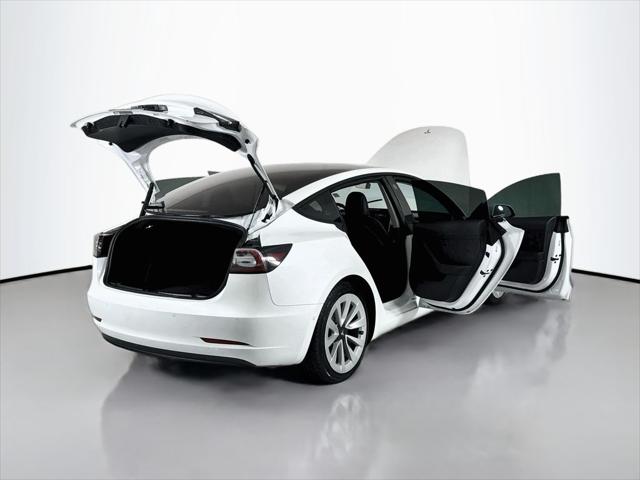 2021 Tesla Model 3 Standard Range Plus Rear-Wheel Drive