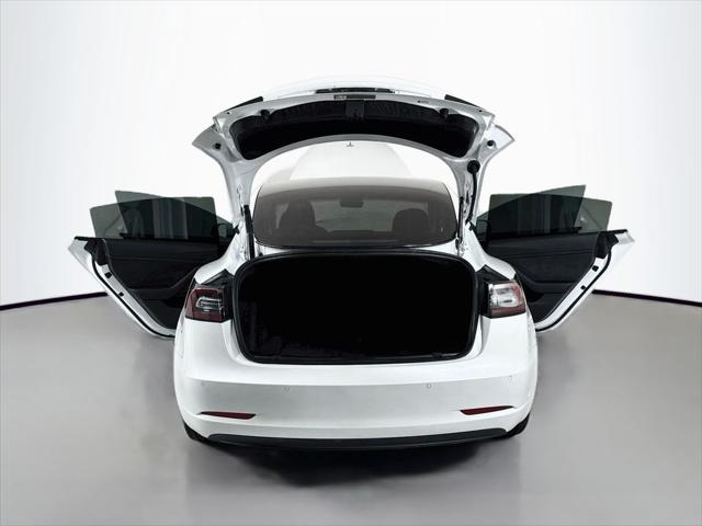 2021 Tesla Model 3 Standard Range Plus Rear-Wheel Drive