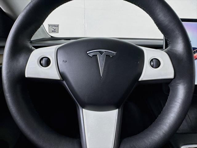 2021 Tesla Model 3 Standard Range Plus Rear-Wheel Drive