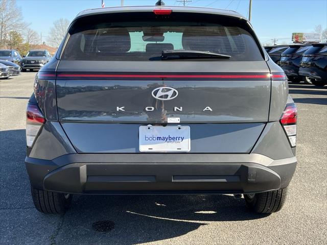 2025 Hyundai Kona SE