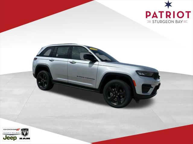 2025 Jeep Grand Cherokee GRAND CHEROKEE ALTITUDE 4X4