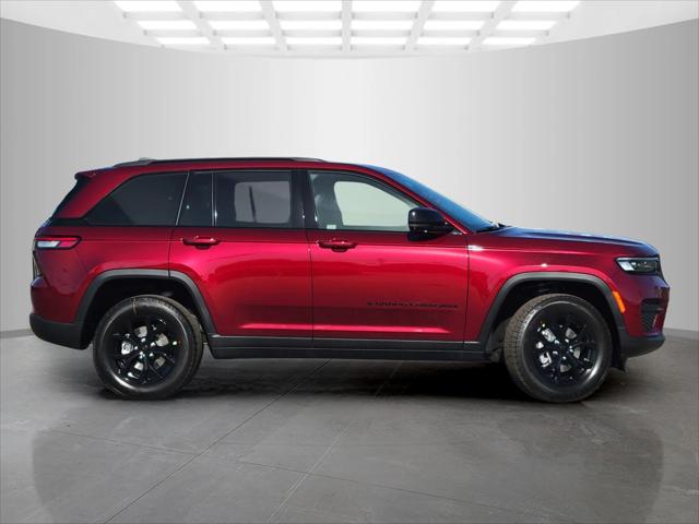 2025 Jeep Grand Cherokee GRAND CHEROKEE ALTITUDE 4X4
