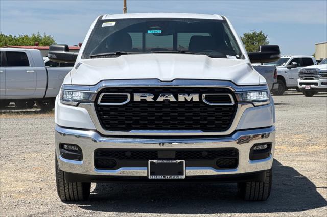 2025 RAM Ram 1500 RAM 1500 BIG HORN CREW CAB 4X4 64 BOX