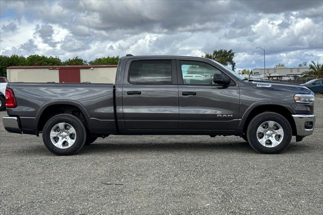 2025 RAM Ram 1500 RAM 1500 BIG HORN CREW CAB 4X4 64 BOX