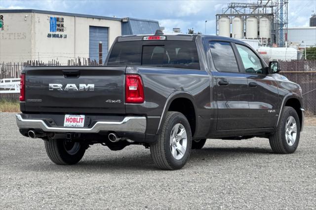 2025 RAM Ram 1500 RAM 1500 BIG HORN CREW CAB 4X4 64 BOX