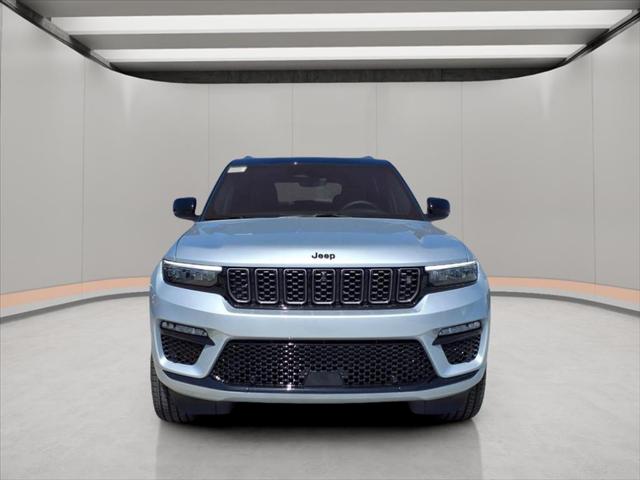 2025 Jeep Grand Cherokee GRAND CHEROKEE SUMMIT 4X4