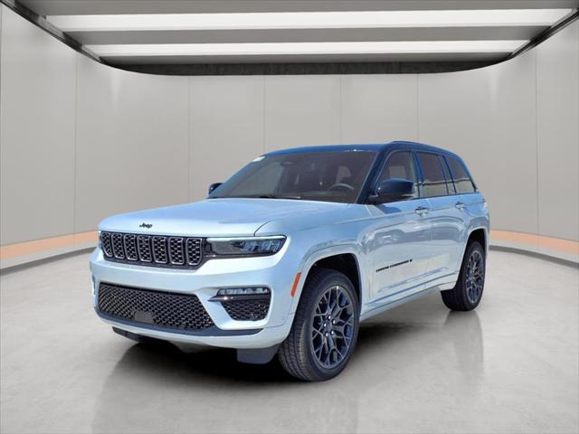 2025 Jeep Grand Cherokee GRAND CHEROKEE SUMMIT 4X4