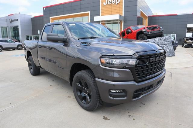 2025 RAM Ram 1500 RAM 1500 TRADESMAN QUAD CAB 4X4 64 BOX