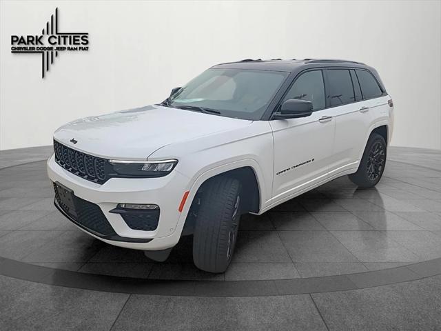 2025 Jeep Grand Cherokee GRAND CHEROKEE SUMMIT 4X4