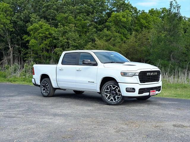 2025 RAM Ram 1500 RAM 1500 LARAMIE CREW CAB 4X4 57 BOX