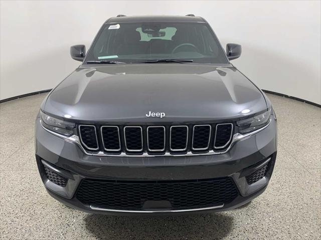 2025 Jeep Grand Cherokee GRAND CHEROKEE LAREDO 4X2