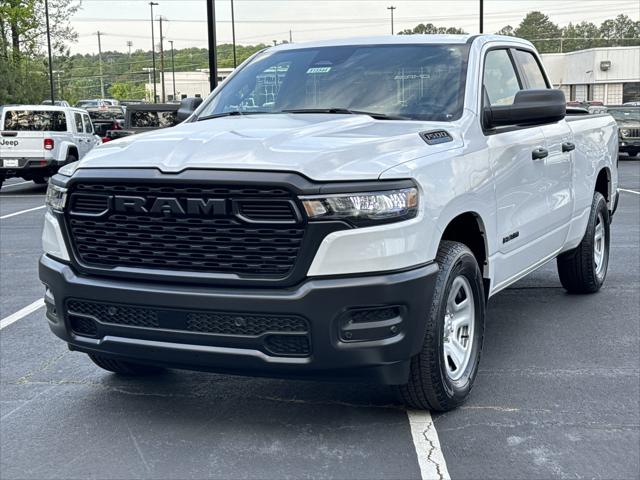 2025 RAM Ram 1500 RAM 1500 TRADESMAN QUAD CAB 4X2 64 BOX