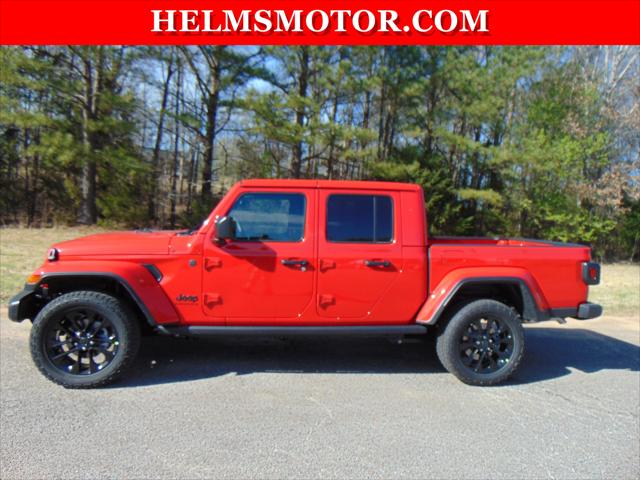 2025 Jeep Gladiator GLADIATOR NIGHTHAWK 4X4