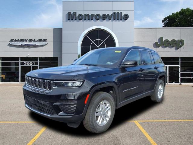 2025 Jeep Grand Cherokee GRAND CHEROKEE LAREDO 4X4