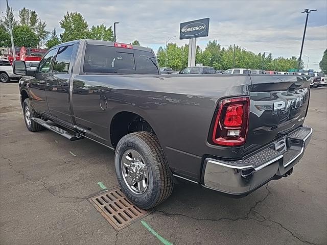 2025 RAM Ram 3500 RAM 3500 TRADESMAN CREW CAB 4X4 8 BOX