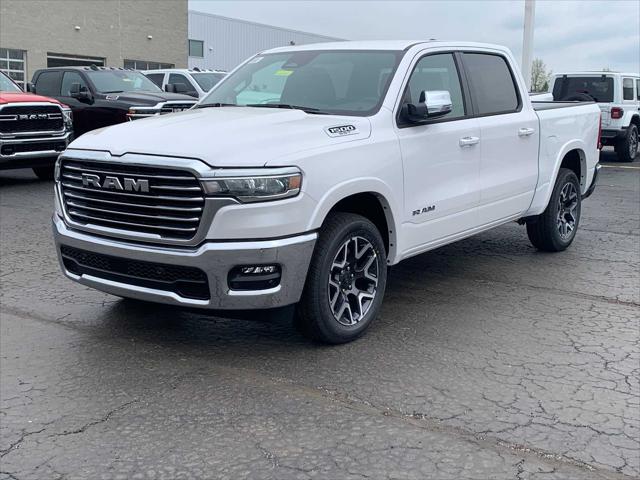 2025 RAM Ram 1500 RAM 1500 LARAMIE CREW CAB 4X4 57 BOX