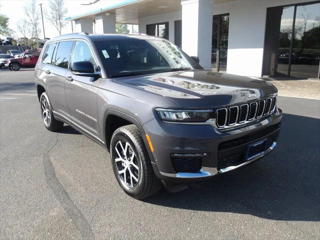 2025 Jeep Grand Cherokee GRAND CHEROKEE L LIMITED 4X4