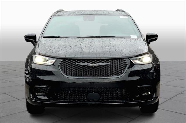 2025 Chrysler Pacifica PACIFICA LIMITED