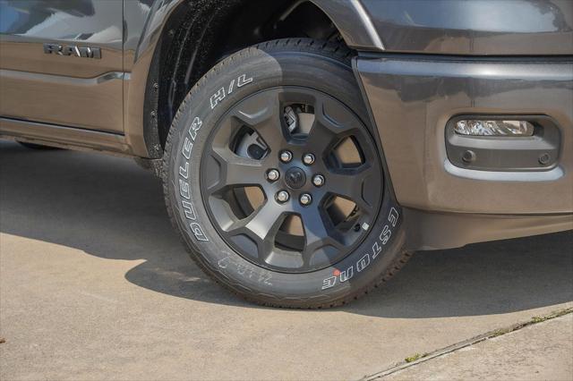 2025 RAM Ram 1500 RAM 1500 LONE STAR CREW CAB 4X4 57 BOX