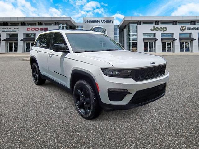 2025 Jeep Grand Cherokee GRAND CHEROKEE LIMITED 4X4