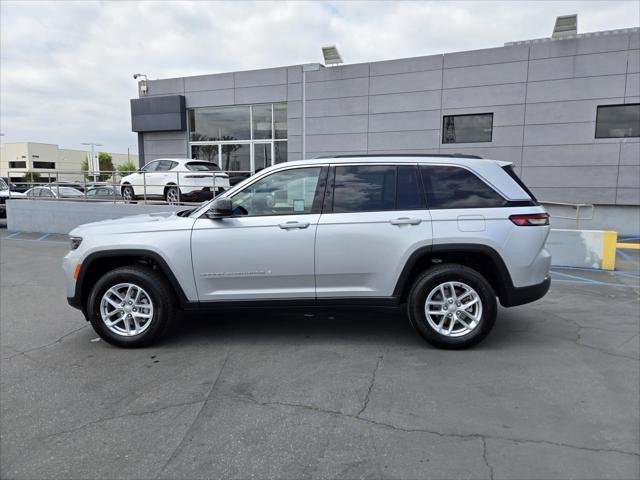 2025 Jeep Grand Cherokee GRAND CHEROKEE LAREDO X 4X2
