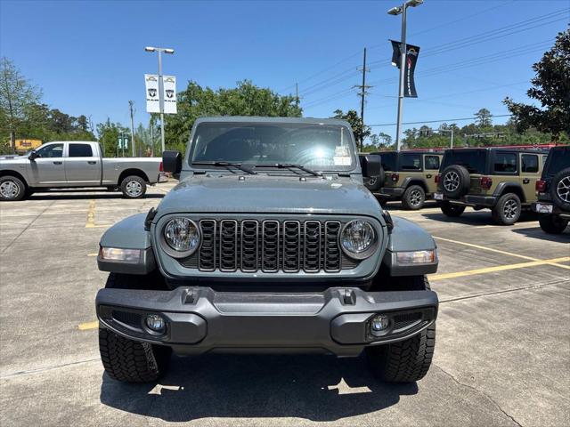 2025 Jeep Gladiator GLADIATOR NIGHTHAWK 4X4