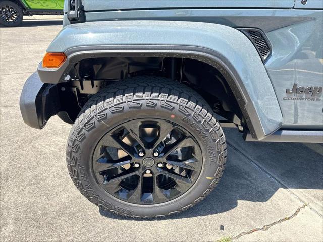 2025 Jeep Gladiator GLADIATOR NIGHTHAWK 4X4