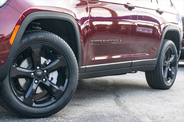 2025 Jeep Grand Cherokee GRAND CHEROKEE LIMITED 4X4