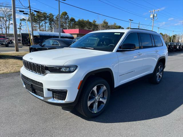 2025 Jeep Grand Cherokee GRAND CHEROKEE L LIMITED 4X4