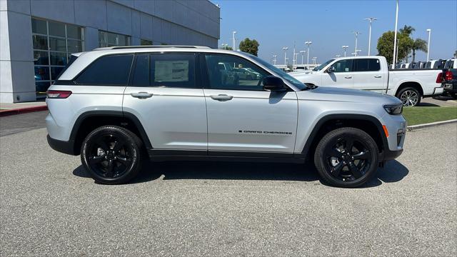 2025 Jeep Grand Cherokee GRAND CHEROKEE LIMITED 4X2