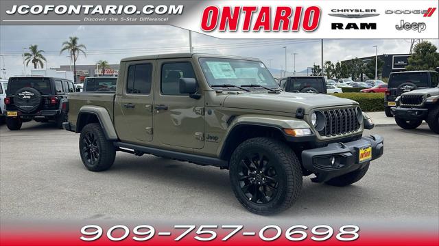 2025 Jeep Gladiator GLADIATOR NIGHTHAWK 4X4