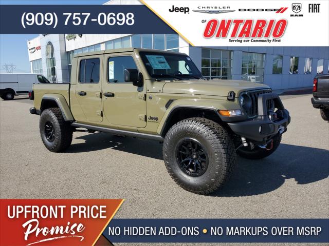 2025 Jeep Gladiator GLADIATOR NIGHTHAWK 4X4