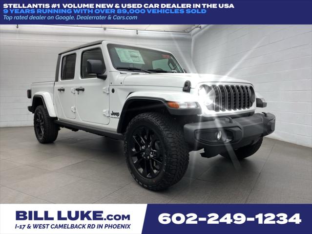 2025 Jeep Gladiator GLADIATOR NIGHTHAWK 4X4
