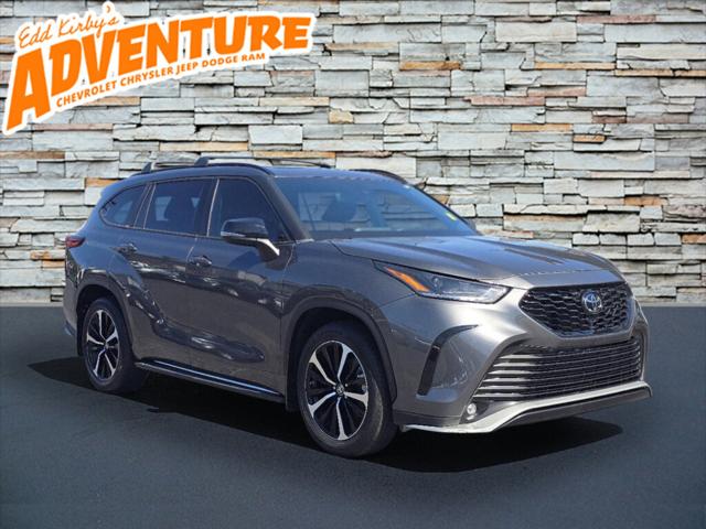 2022 Toyota Highlander XSE