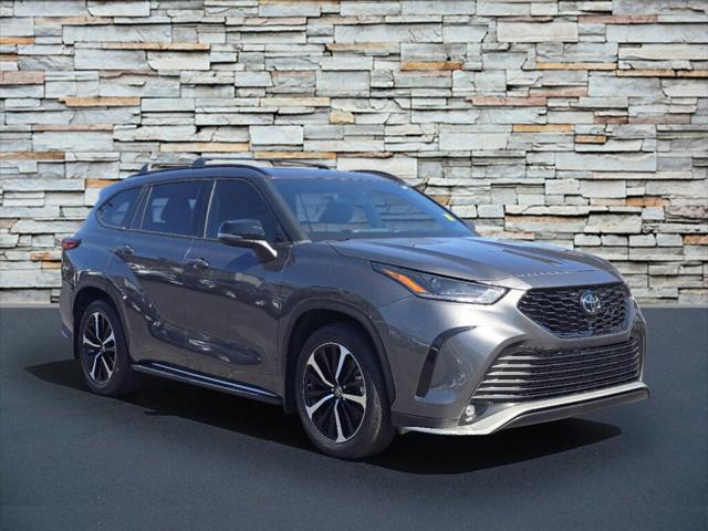 2022 Toyota Highlander XSE