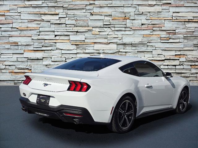 2024 Ford Mustang EcoBoost Fastback