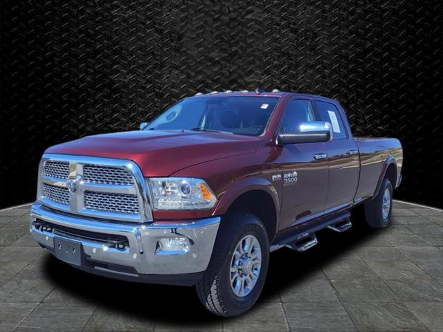 2018 RAM 3500 Laramie Crew Cab 4x4 8 Box