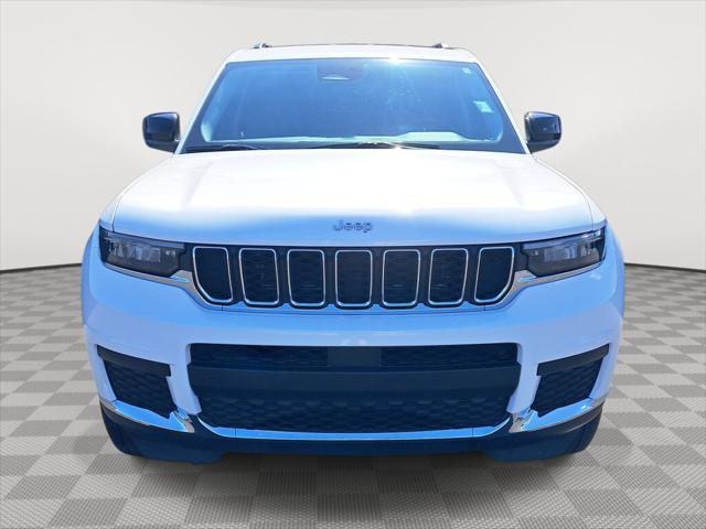 2023 Jeep Grand Cherokee L Laredo 4x4