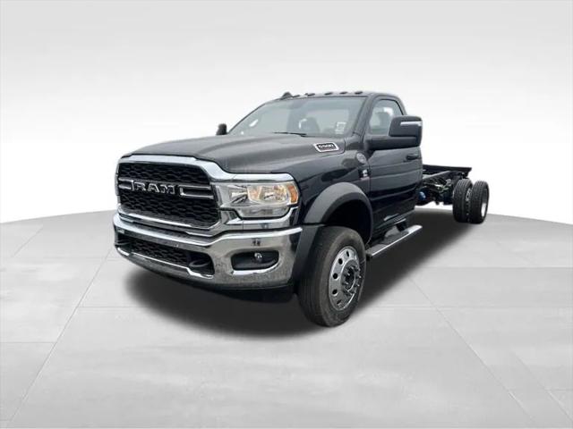 2024 RAM Ram 5500 Chassis Cab RAM 5500 TRADESMAN CHASSIS REGULAR CAB 4X2 120 CA