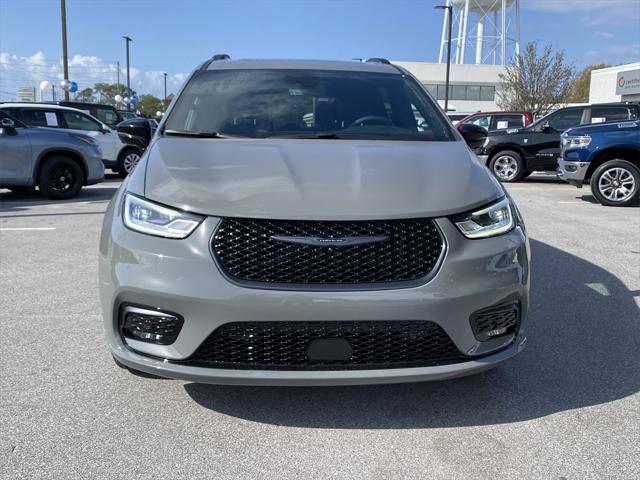 2025 Chrysler Pacifica PACIFICA LIMITED