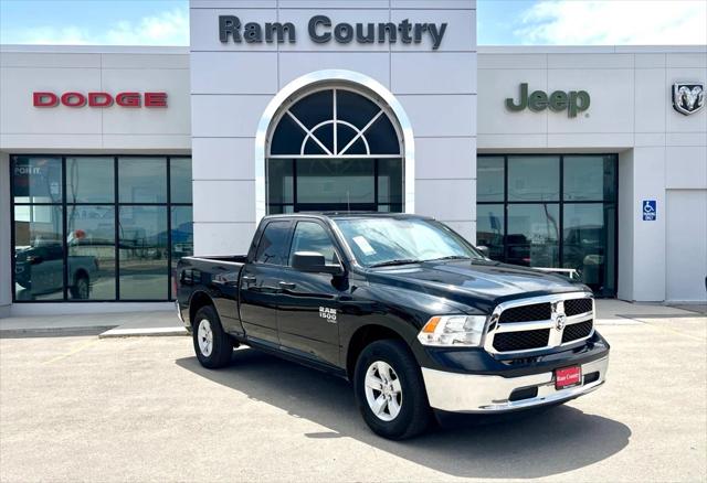 2024 RAM 1500 Classic SLT Quad Cab 4x4 64 Box