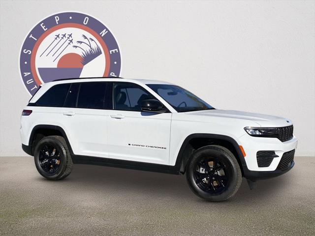 2025 Jeep Grand Cherokee GRAND CHEROKEE ALTITUDE X 4X2