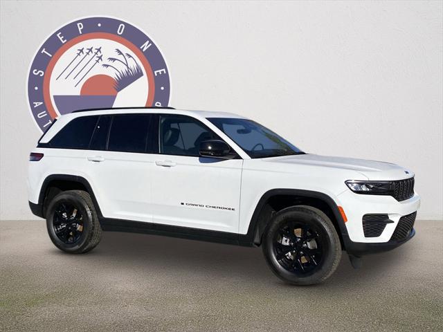 2025 Jeep Grand Cherokee GRAND CHEROKEE ALTITUDE X 4X2