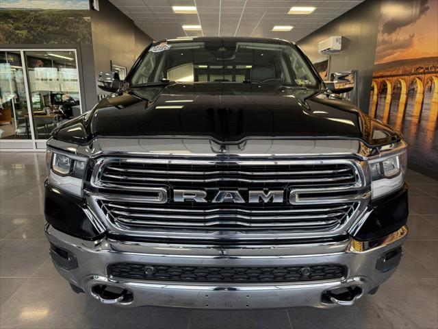 2022 RAM 1500 Laramie Crew Cab 4x4 57 Box