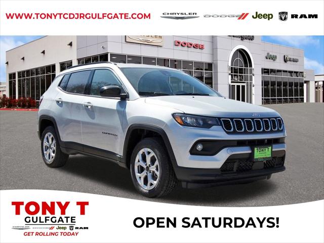2025 Jeep Compass COMPASS LATITUDE 4X4