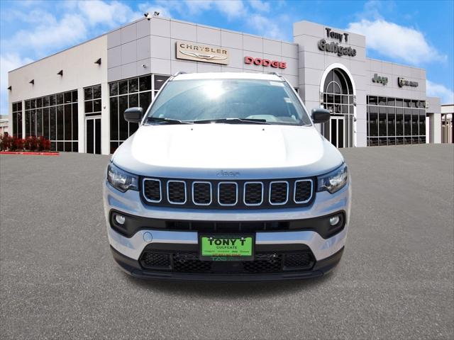 2025 Jeep Compass COMPASS LATITUDE 4X4