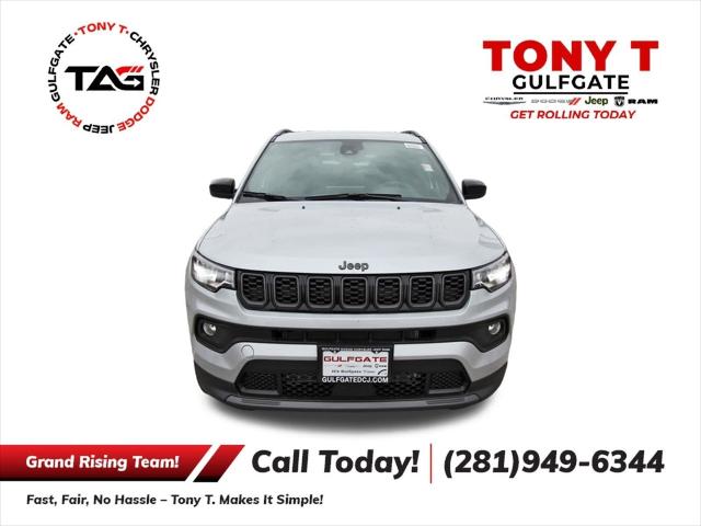 2025 Jeep Compass COMPASS LATITUDE 4X4
