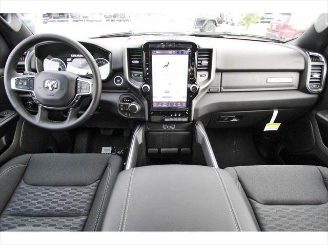 2025 RAM Ram 1500 RAM 1500 LONE STAR CREW CAB 4X4 57 BOX