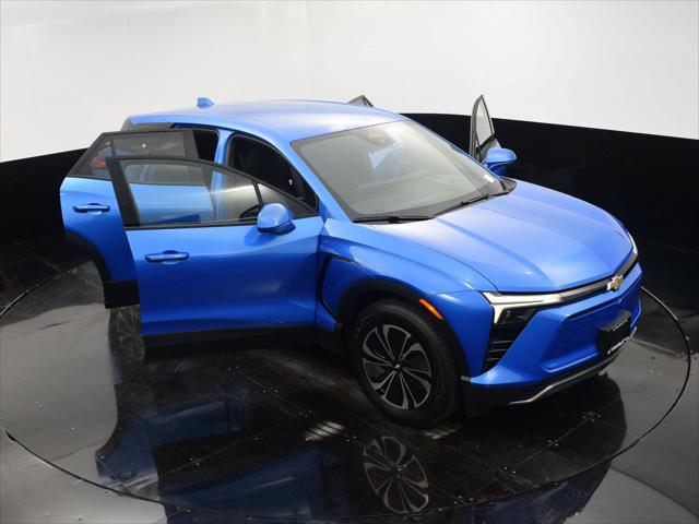2025 Chevrolet V Blazer eAWD LT